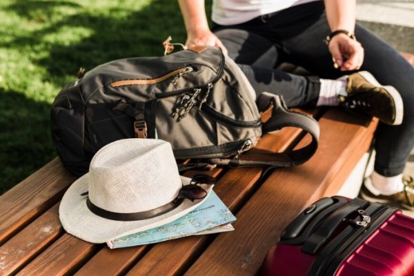Cara Memilih Tas Traveling dengan Fitur Lengkap