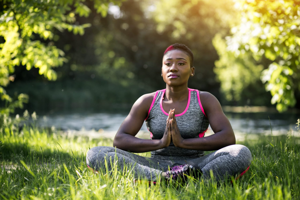 Holistik Journey 2026 Yoga Ringan & Meditasi Harian