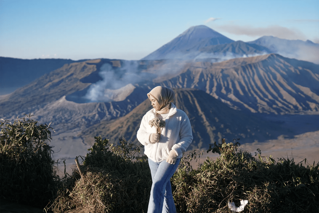 Berani Solo Traveling Perempuan Indonesia 2026, 7 Destinasi Paling Aman